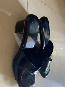 Black Criss Cross Heeled Sandals