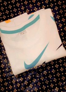 White T Shirt