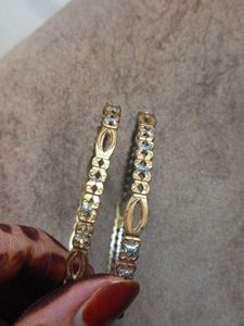 Elegant Gold Bangles (Set of 2)