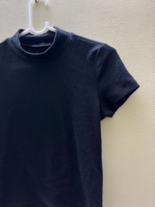 Black Fitted Top
