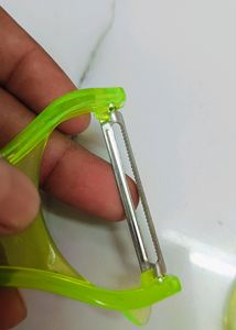 2 Pcs-Stainless Steel Blade Peeler Universal Peeler for Professional and Household Kitchen Peeler