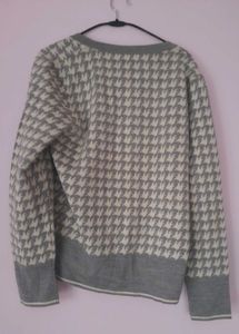 A Grey Cardigan🎀