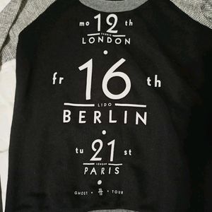 Black Sweater Sweatshirt