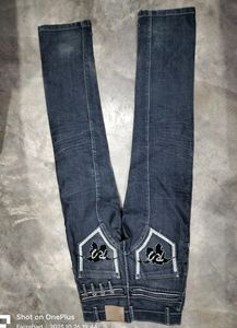 Men&#39;s Black Damage Jeans