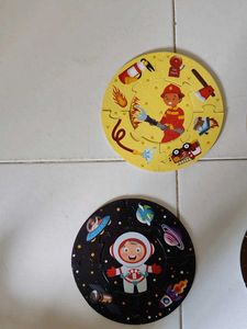 12 In 1 Round Puzzle Community Helpers (No Return)