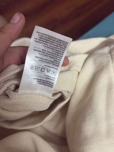 H&amp;M Puff Sleeved Sweatshirt