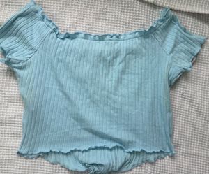 💙 Sky blue ribbed crop