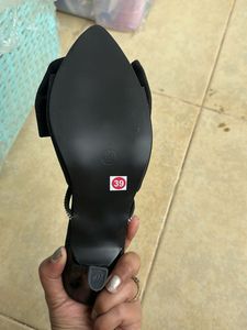 Chic Black Bow Flats 37 Size