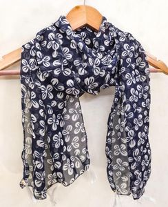 Pink Heart Print Scarf