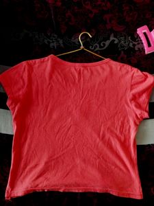Baby Tee /Crop Top