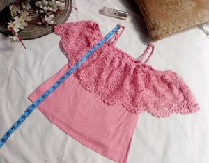 Very Beautiful no Boundaries Junior Off Shoulder T