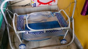 Baby Cot Or Jhula  Till 5 Months Old
