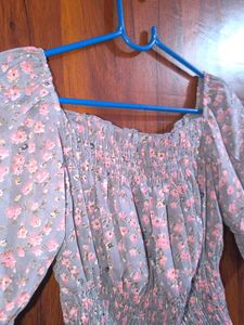 Floral Print Smocked Top
