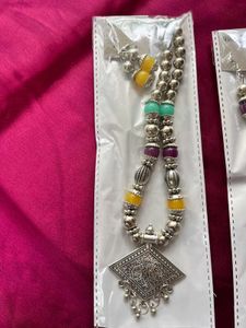Elegant Silver Oxide Necklace