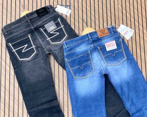 Guess Straight Fit Jeans