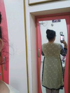 Stretchable Kurti Bule And White 🤍
