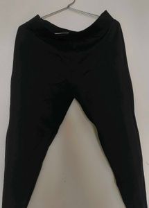 Black Athletic Leggings