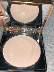 Manisha Malhotra Compact