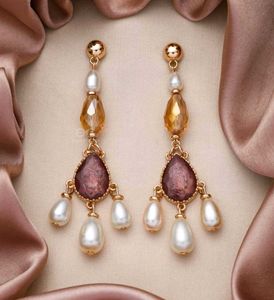 Everstylish Crystal Earrings