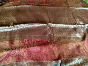 Tissue Crush Saree