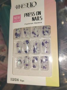 Pretty Glitteryblue Nails 💅 😍