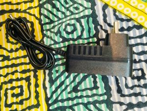 HiLight 12v 1.5amp Adaptor For Leds Setupbox Etc
