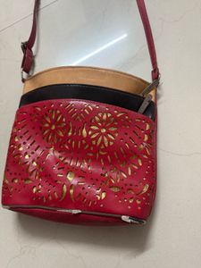 Multiple Pockets  Sling Bag