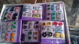 Earing Tops