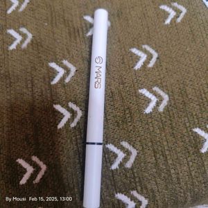 2 Eyeliners