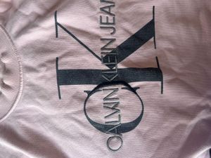 Calvin Klein Pink Sweatshirt
