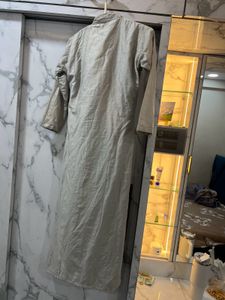 Floral Embroidered Kurta