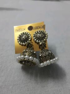 fashion earrings
