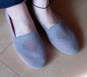 Grey And Pink Flat Shoes