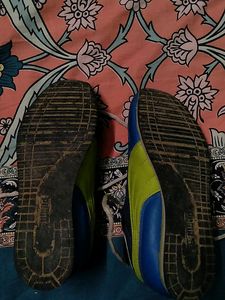 Price Dropped ....UNISEX SHOES WITH LACES...