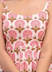 Floral Print Sleeveless Top