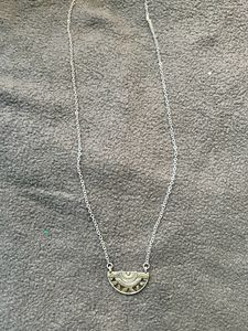 Sil/Gold Pendant With Silver Cha
