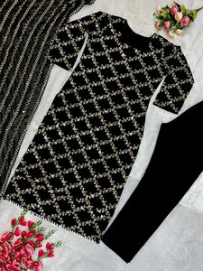 Party Wear Or Eid Spcl Black Suit No Offer Plz