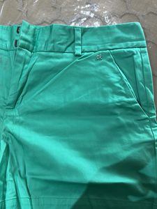Green Casual Shorts Size US 12