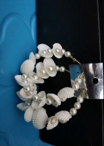 Shell &amp; Pearl Earrings