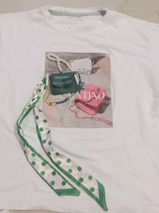 Graphic Print Tee with Scarf