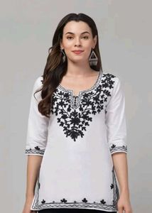 Elegant White Embroidered Kurta
