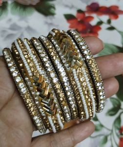 Dazzling Bangles Golden