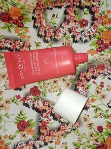 Dot &amp; Key Strobe Cream