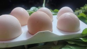 Fresh Farm Eggs