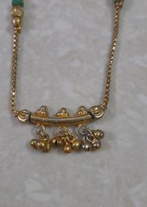 Golden PENDANT NECKLACE