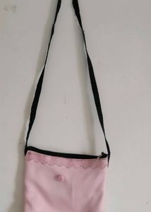 Sling Bag For Daily Use.💓    Lather Material💓