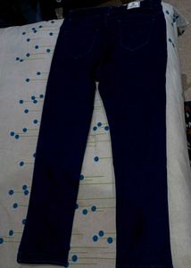 Skinny Fitted Jeans For Women