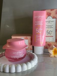 Sunscreen And Moisturiser