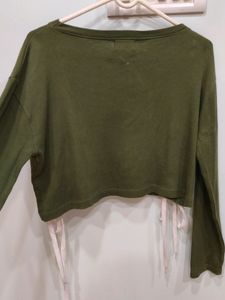 Olive Knot Crop top