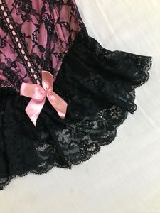 Pink Corset With Black Lace Bust 34(stretchy)
